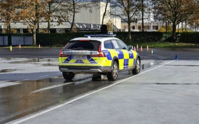 Rijden met een prioritair voertuig zonder opleiding?